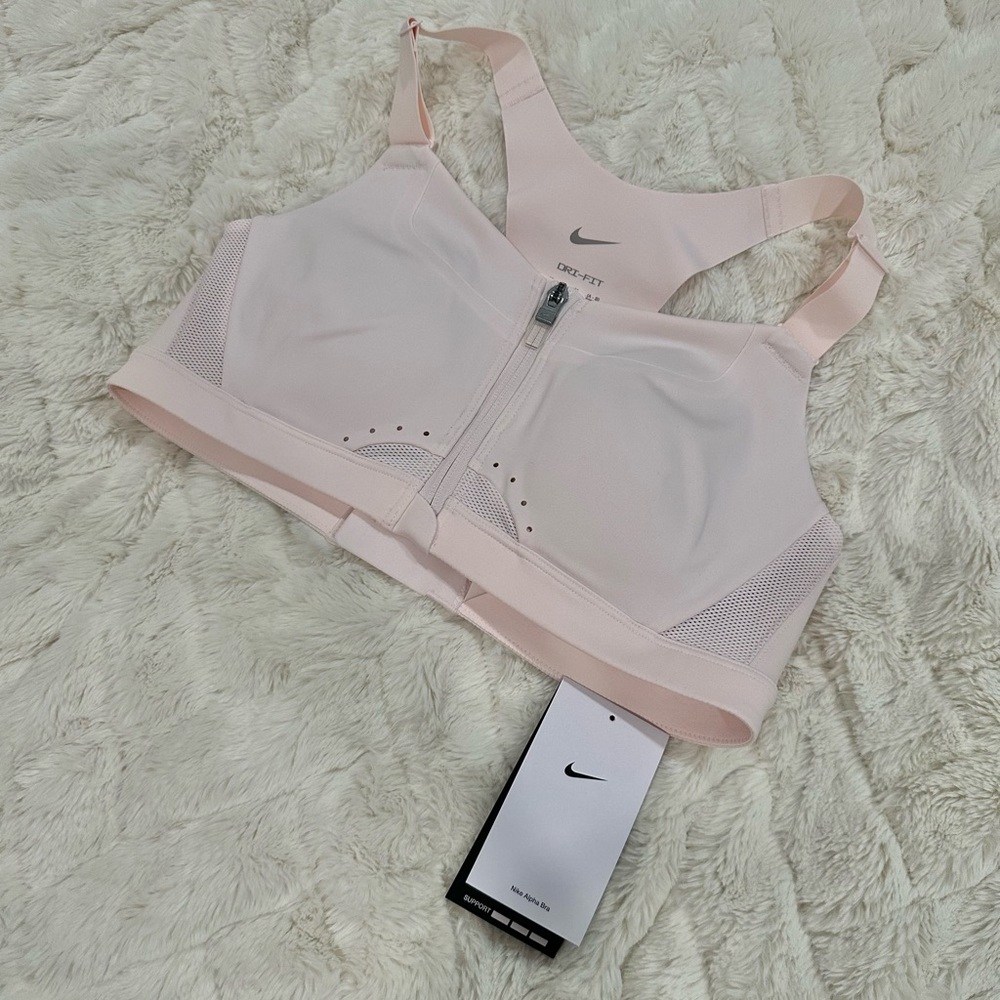 NWT Pink Medium Nike Alpha SportsBra with zipper front and adjustable straps